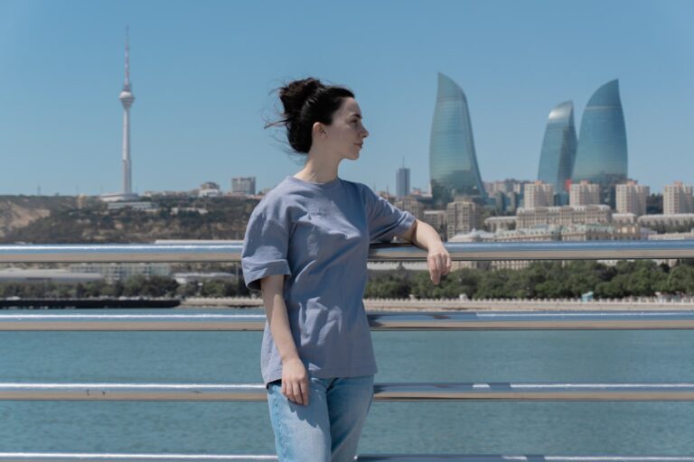 Elevate Your Hairstyle with Unique Pieces from Luxestrandsonline
